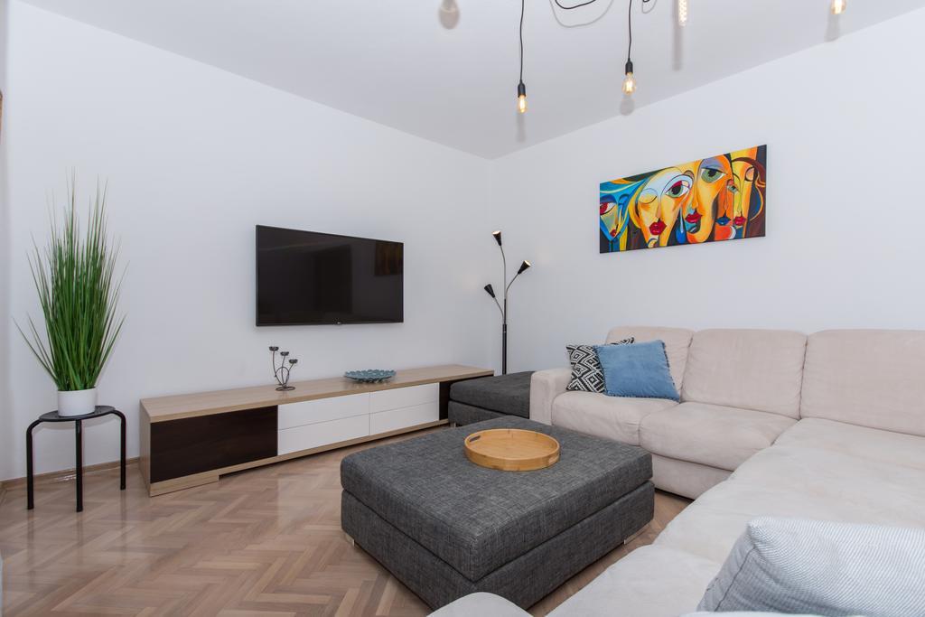 Apartment Mika1 Trogir Extérieur photo