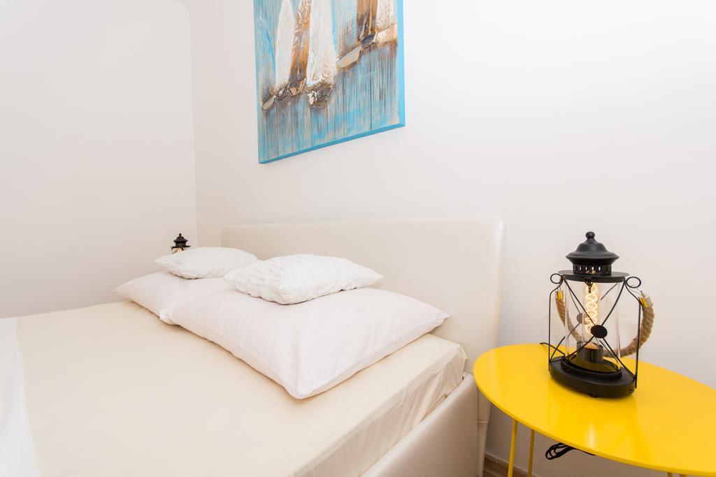 Apartment Mika1 Trogir Extérieur photo