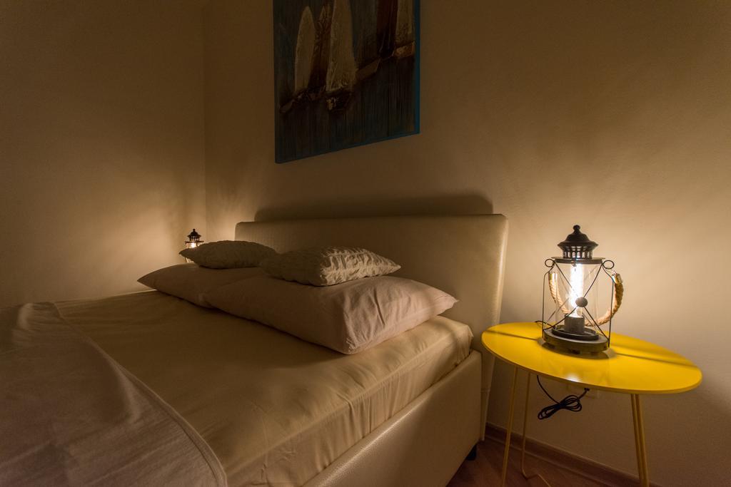 Apartment Mika1 Trogir Extérieur photo